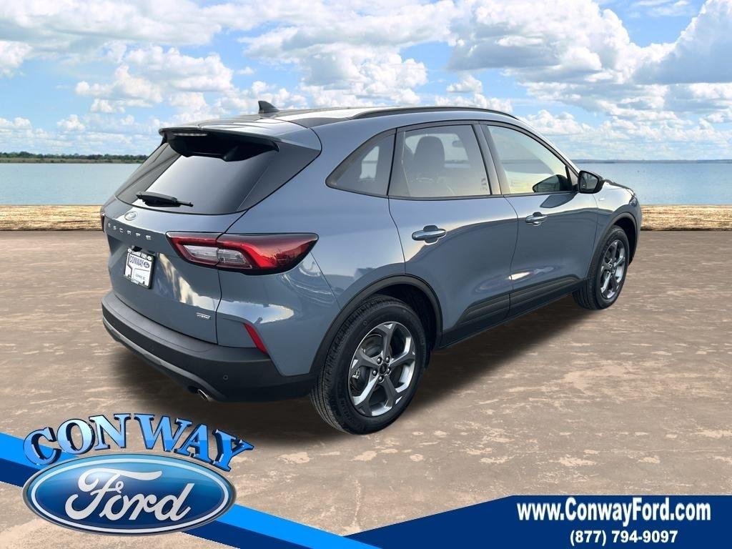 Ford Escape ST-Line Hybrid 2025