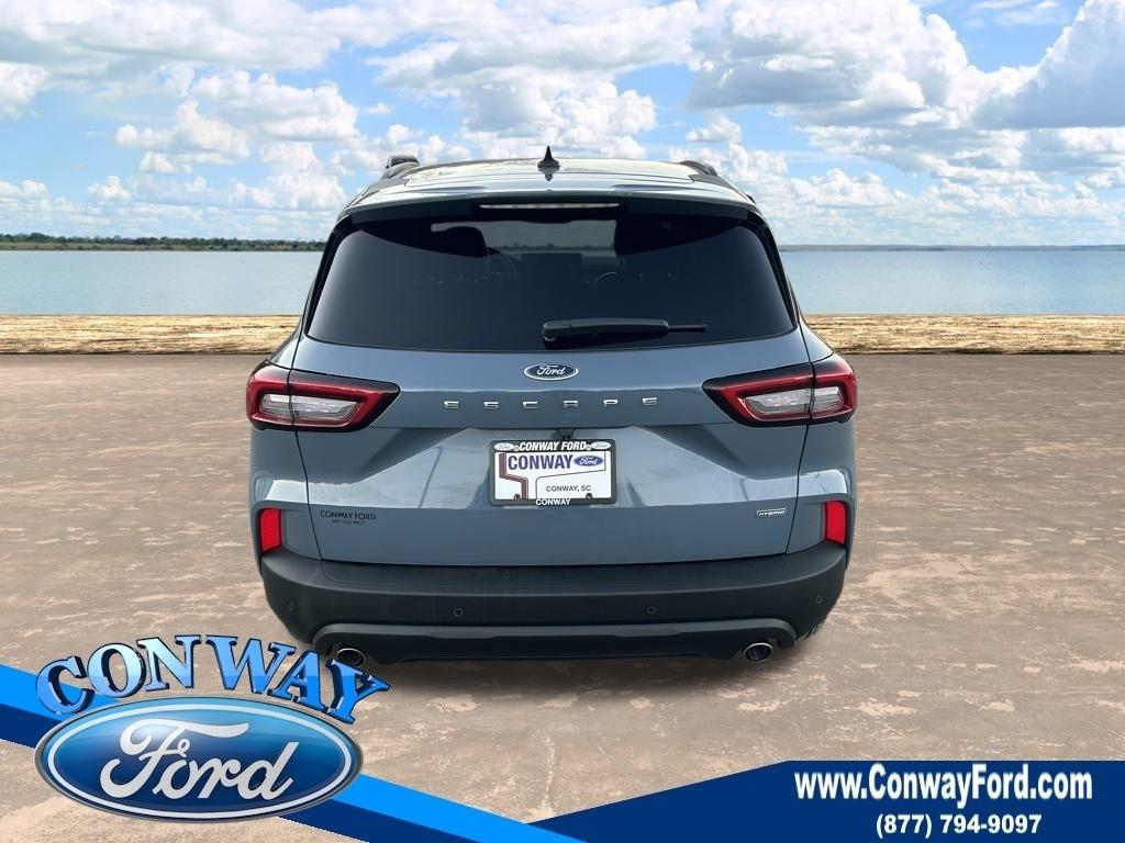 Ford Escape ST-Line Hybrid 2025