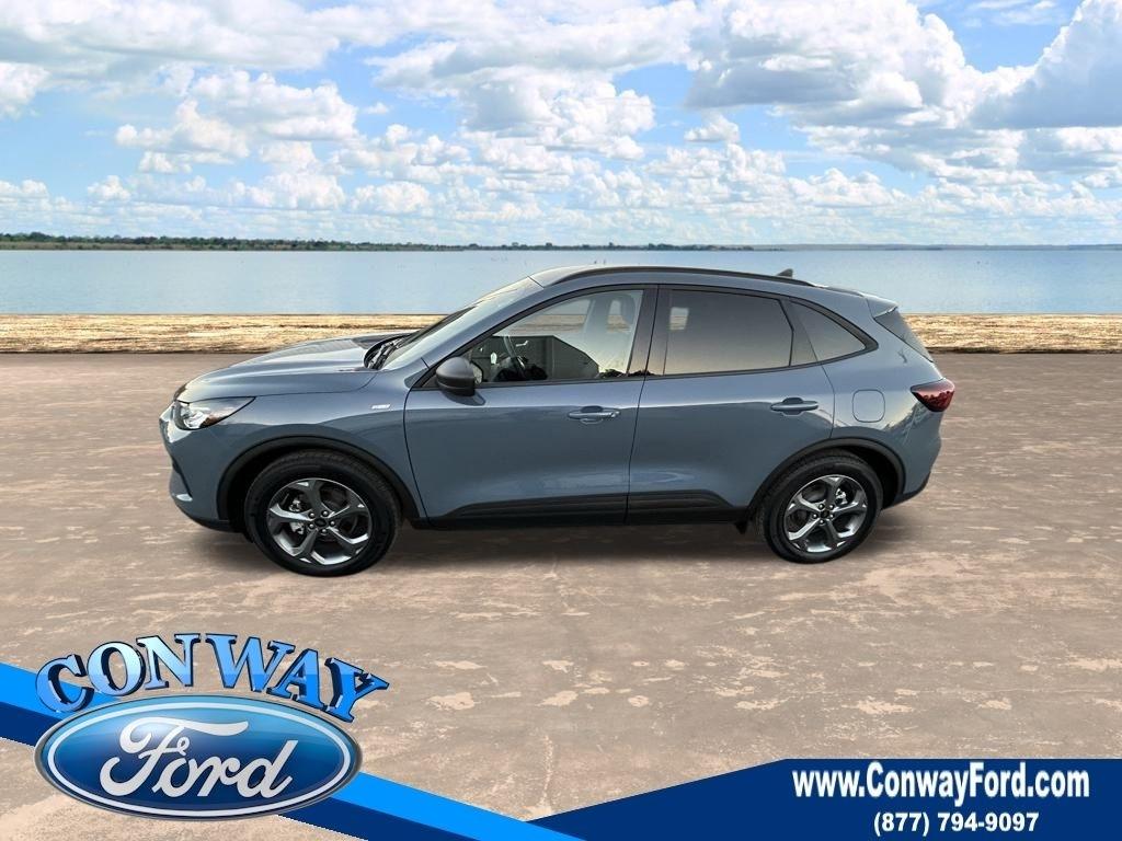 Ford Escape ST-Line Hybrid 2025