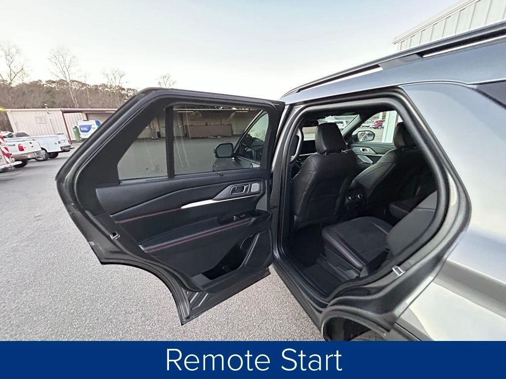 Ford Explorer ST AWD 2025