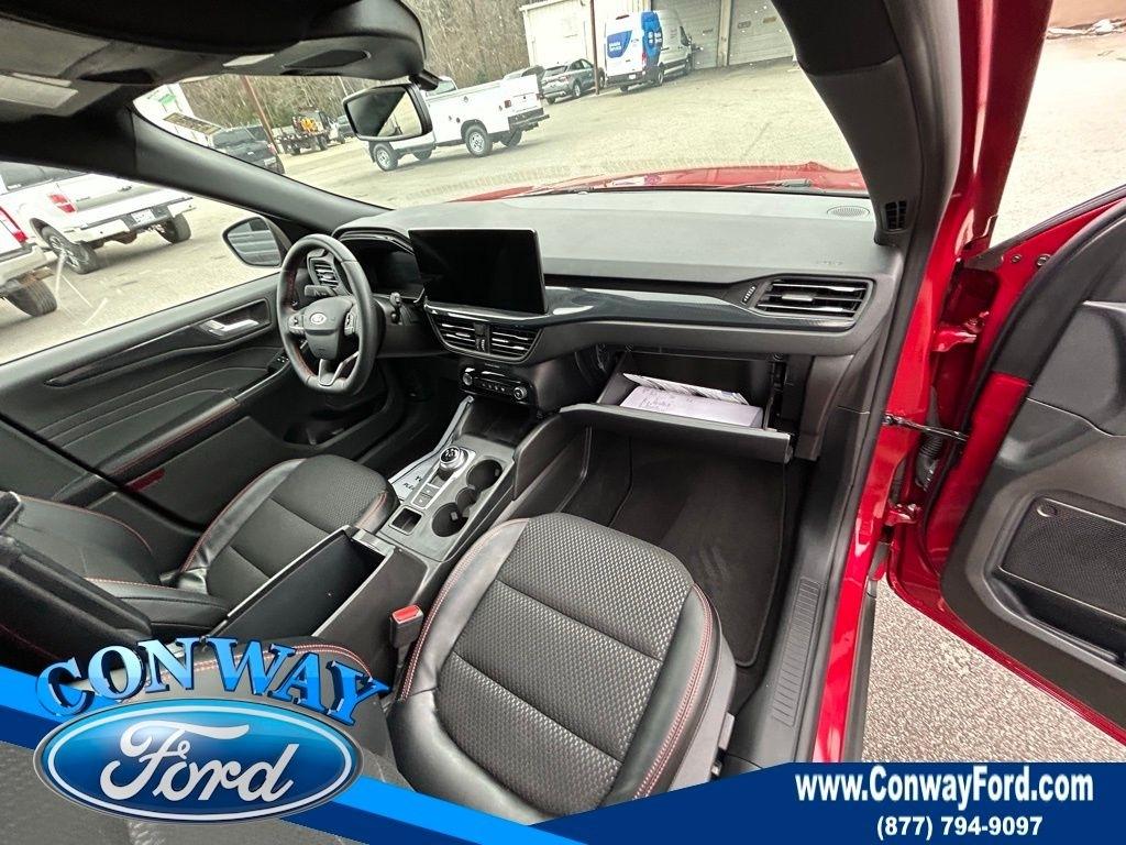 Ford Escape ST-Line Elite Hybrid AWD 2025