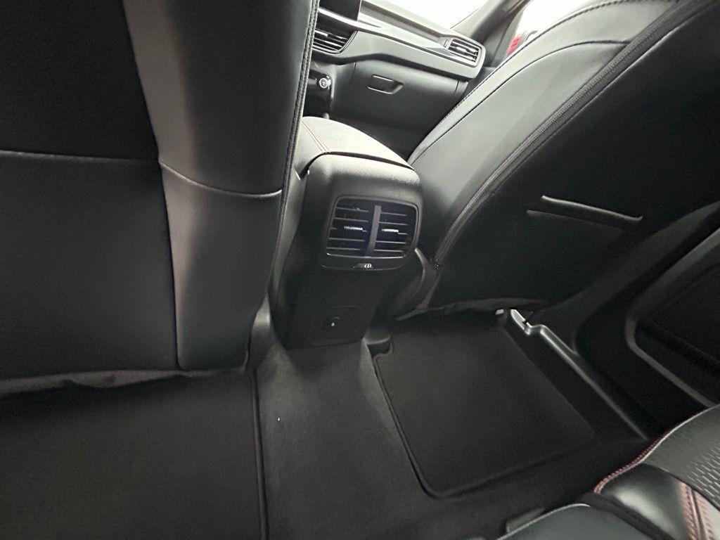 Ford Escape ST-Line Elite Hybrid AWD 2025