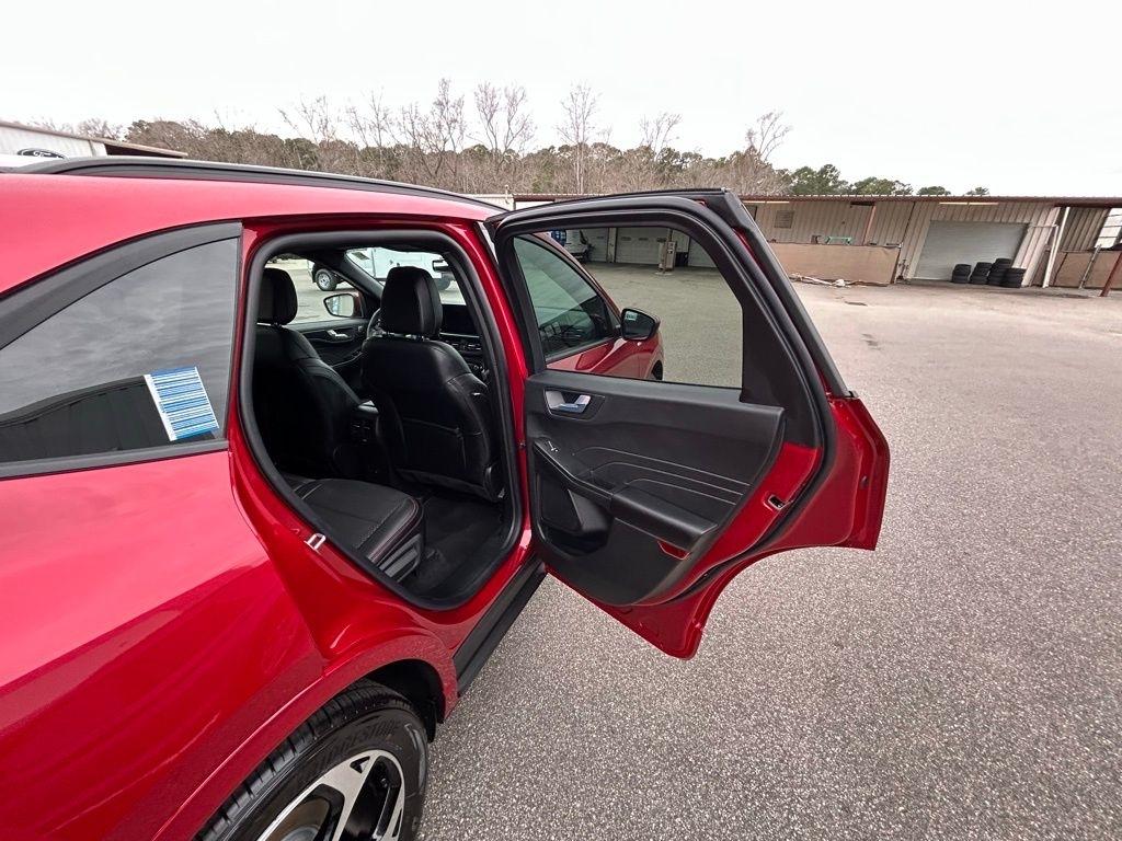 Ford Escape ST-Line Elite Hybrid AWD 2025