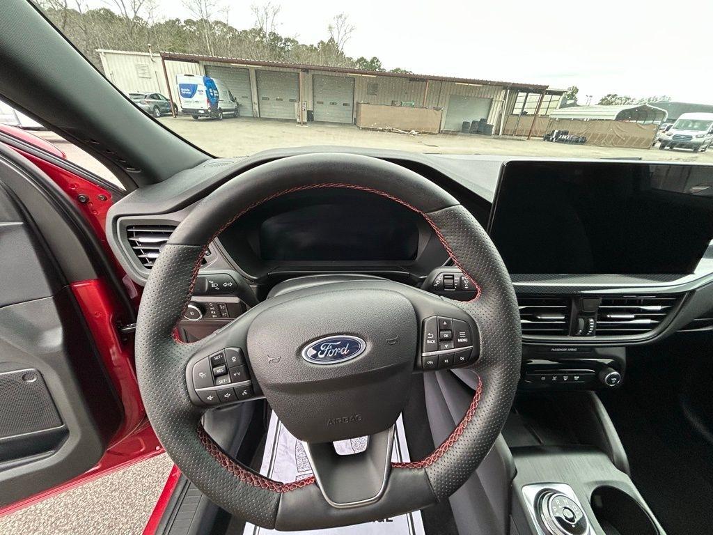 Ford Escape ST-Line Elite Hybrid AWD 2025