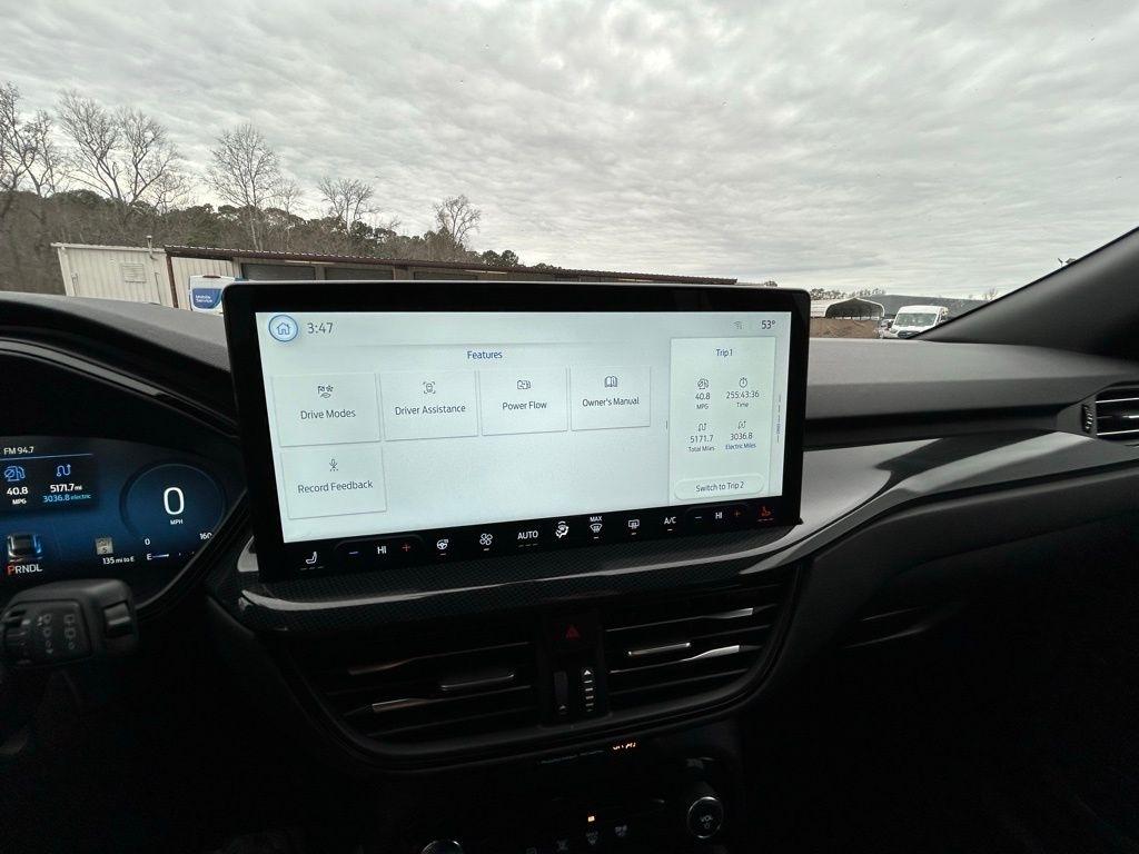 Ford Escape ST-Line Elite Hybrid AWD 2025