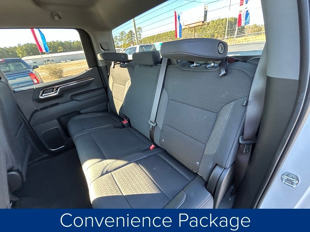 Chevrolet Silverado 1500 RST Crew Cab 4WD 2023