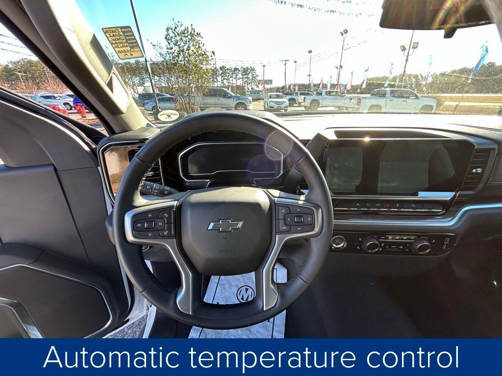 Chevrolet Silverado 1500 RST Crew Cab 4WD 2023