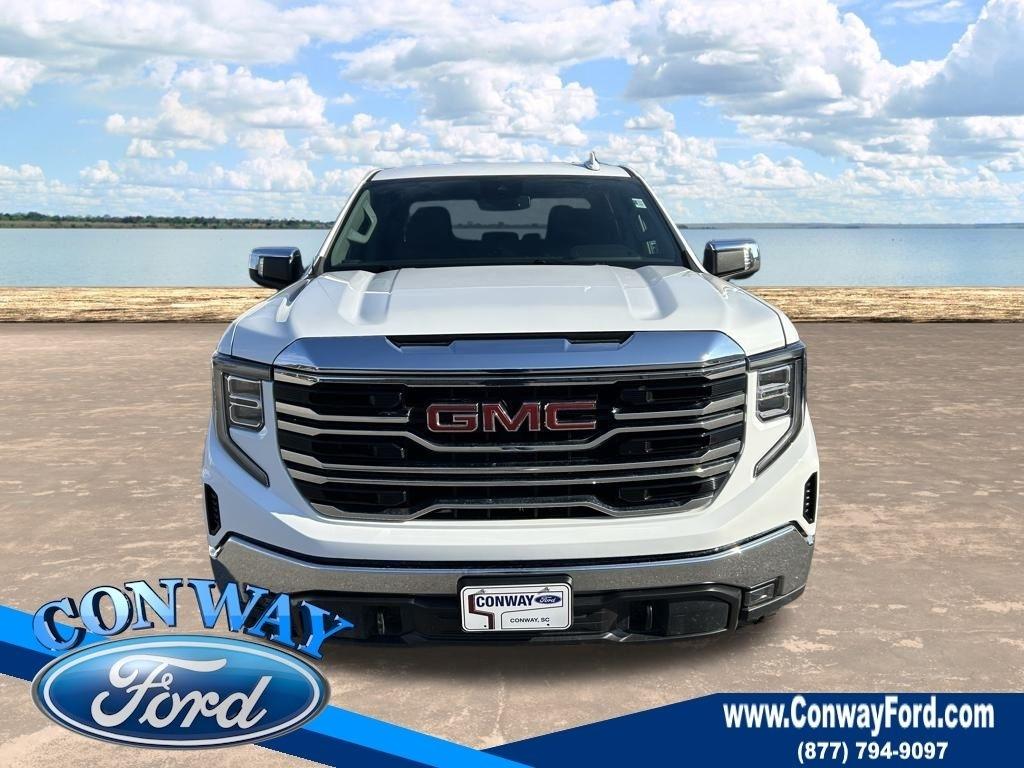 GMC Sierra 1500 SLT Crew Cab 4WD 2025