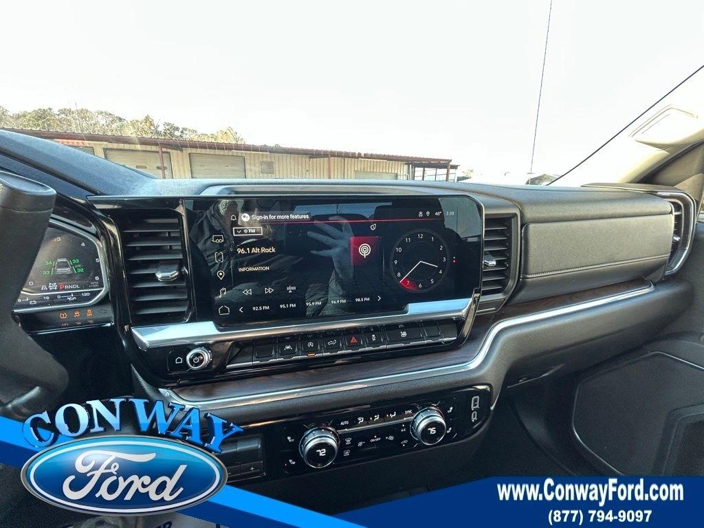 GMC Sierra 1500 SLT Crew Cab 4WD 2025