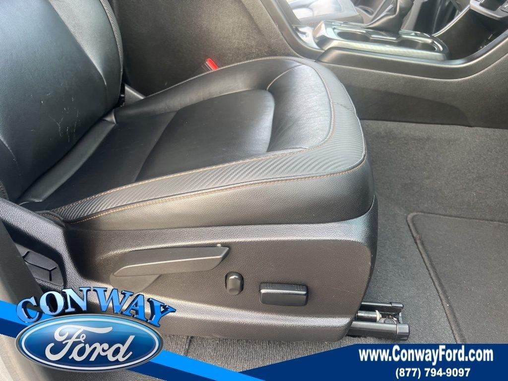 GMC Canyon AT4 Crew Cab w/Cloth 4WD 2022