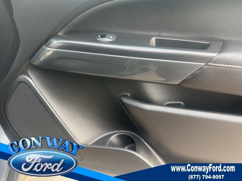 GMC Canyon AT4 Crew Cab w/Cloth 4WD 2022