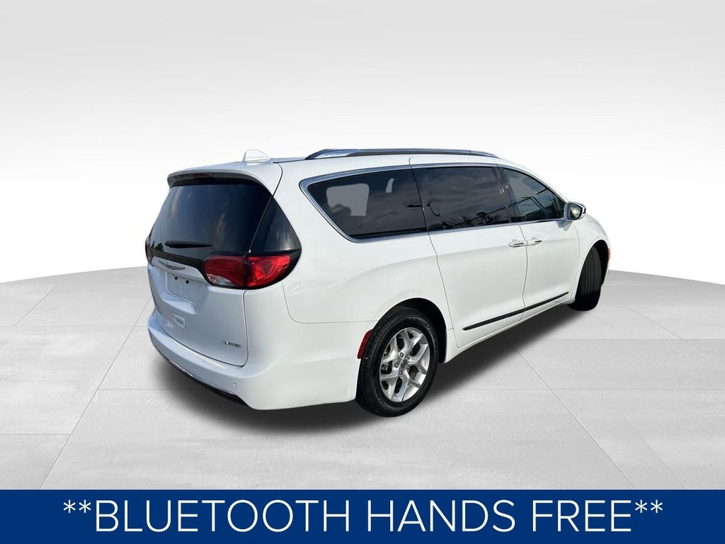 Chrysler Pacifica Limited 2020