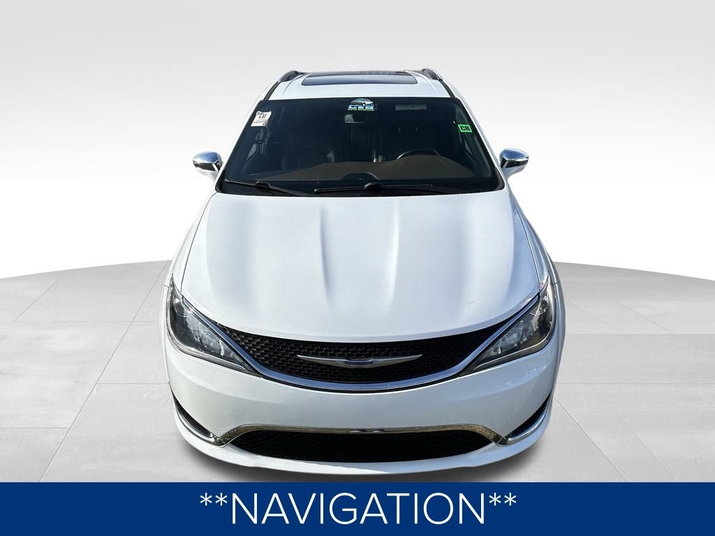 Chrysler Pacifica Limited 2020