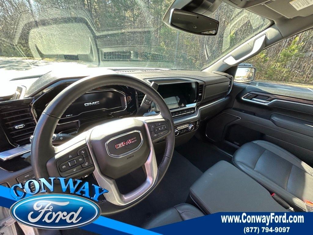 GMC Sierra 1500 SLT Crew Cab 4WD 2025