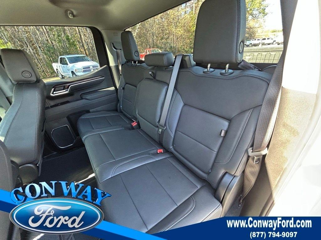 GMC Sierra 1500 SLT Crew Cab 4WD 2025