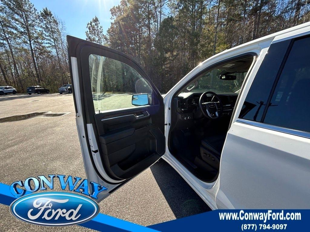 GMC Sierra 1500 SLT Crew Cab 4WD 2025