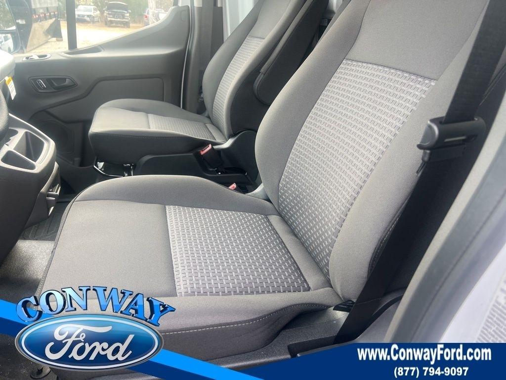 Ford Transit T-350 2024