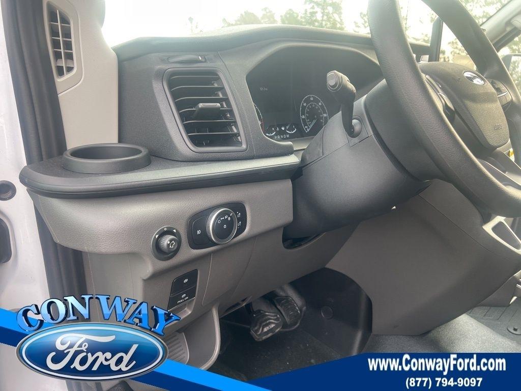 Ford Transit T-350 2024