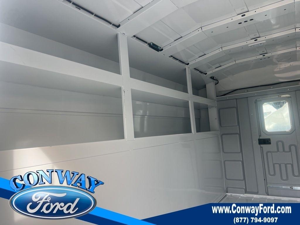 Ford Transit T-350 2024