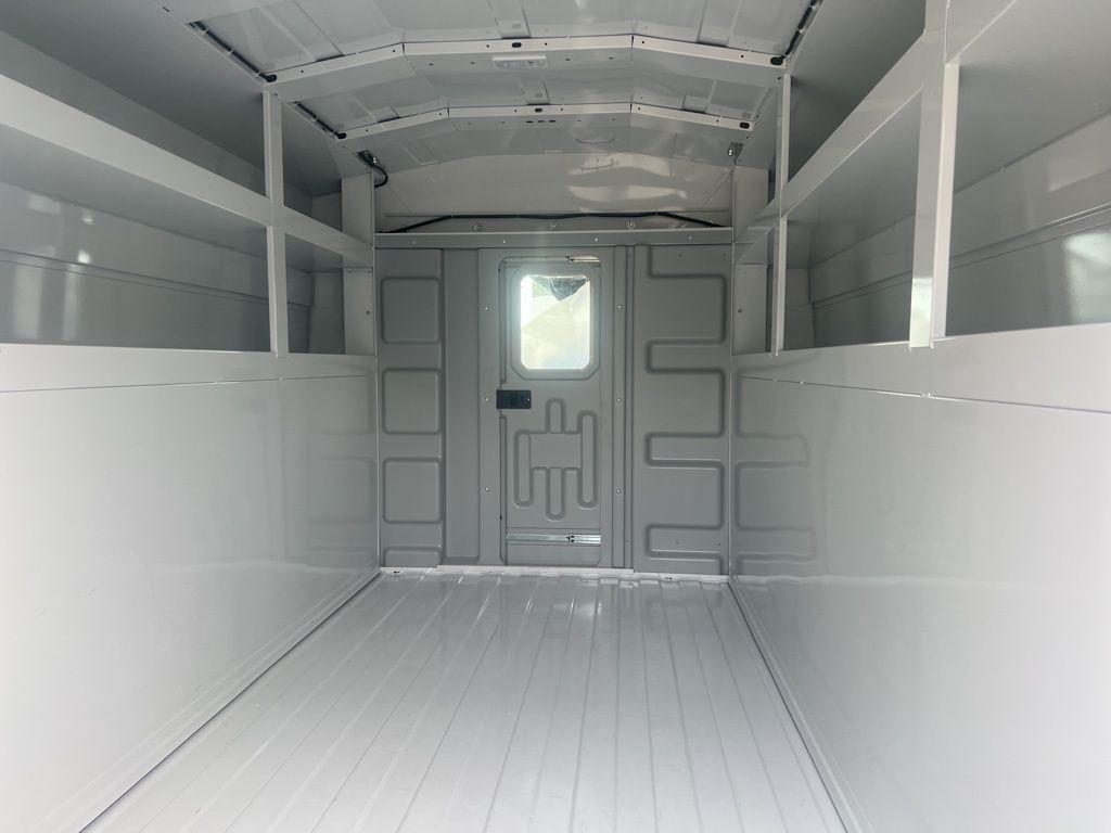 Ford Transit T-350 2024