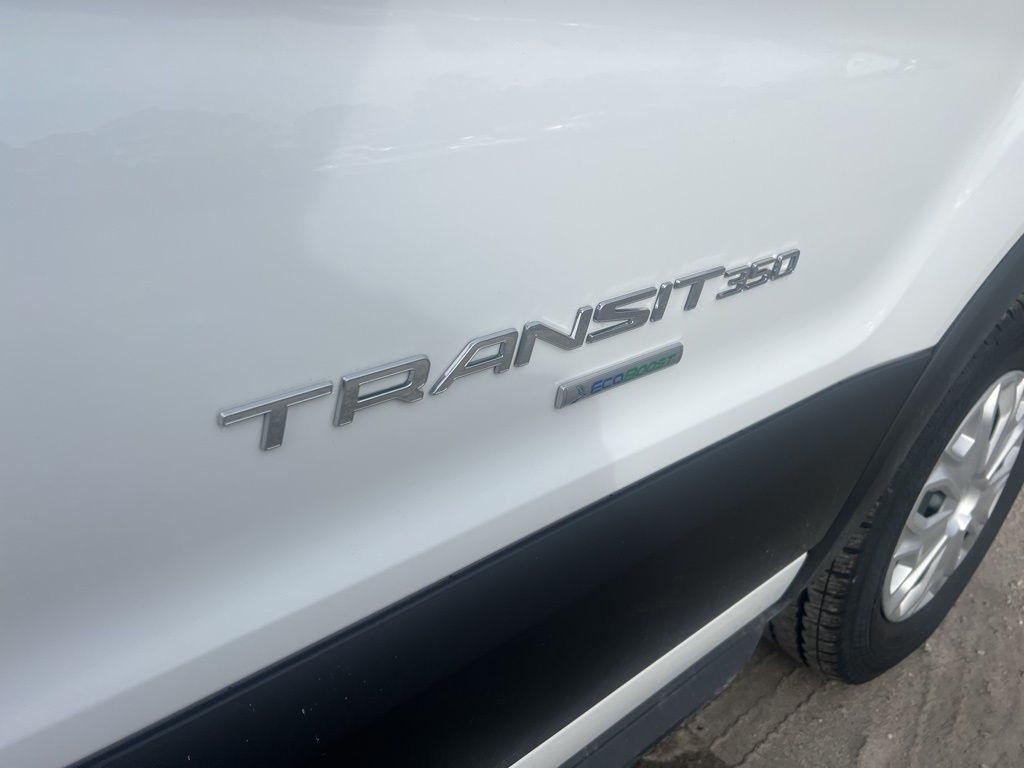 Ford Transit T-350 2024