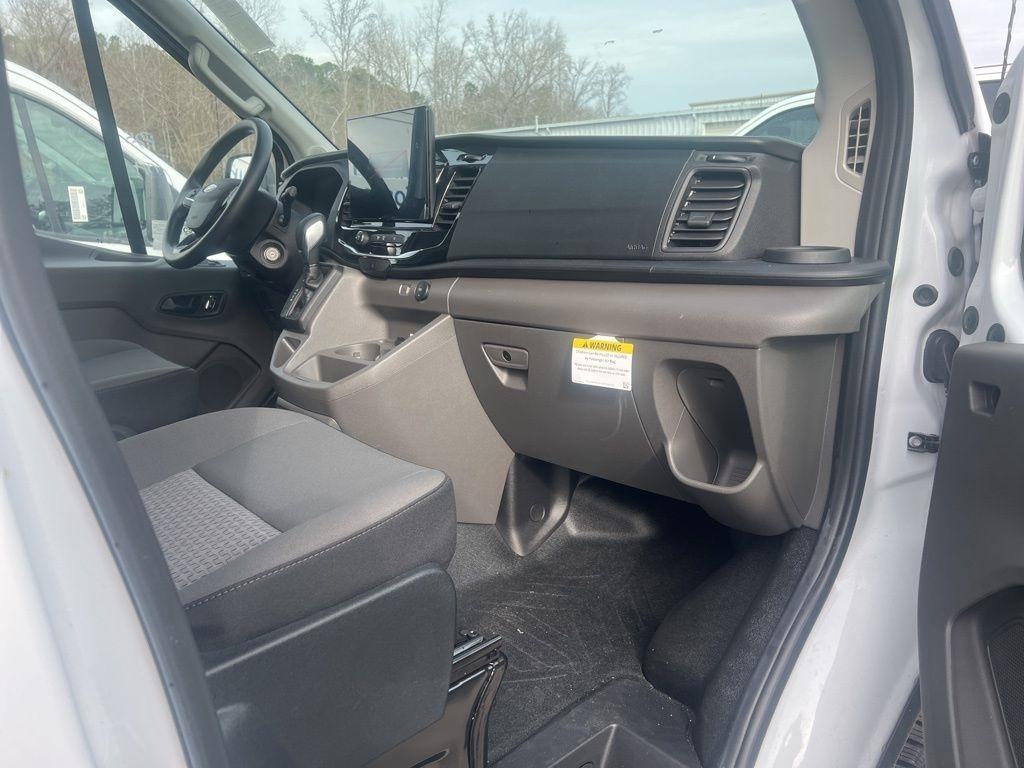 Ford Transit T-350 2024