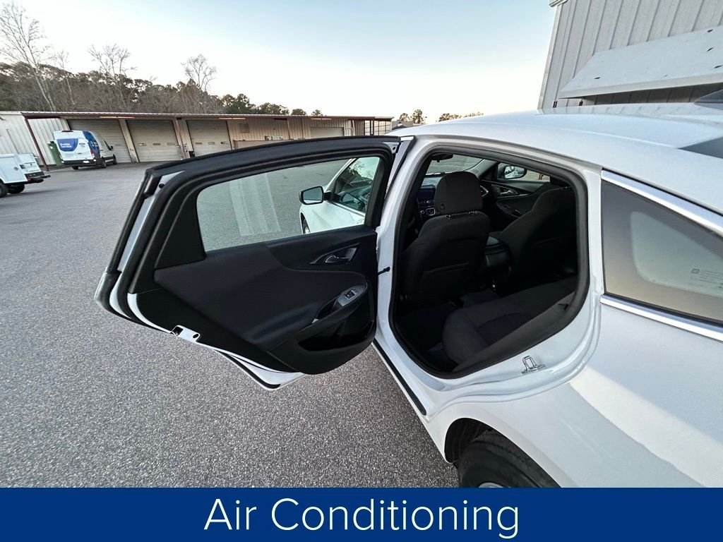 Chevrolet Malibu LS 2022