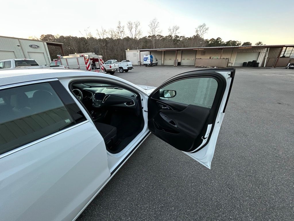 Chevrolet Malibu LS 2022