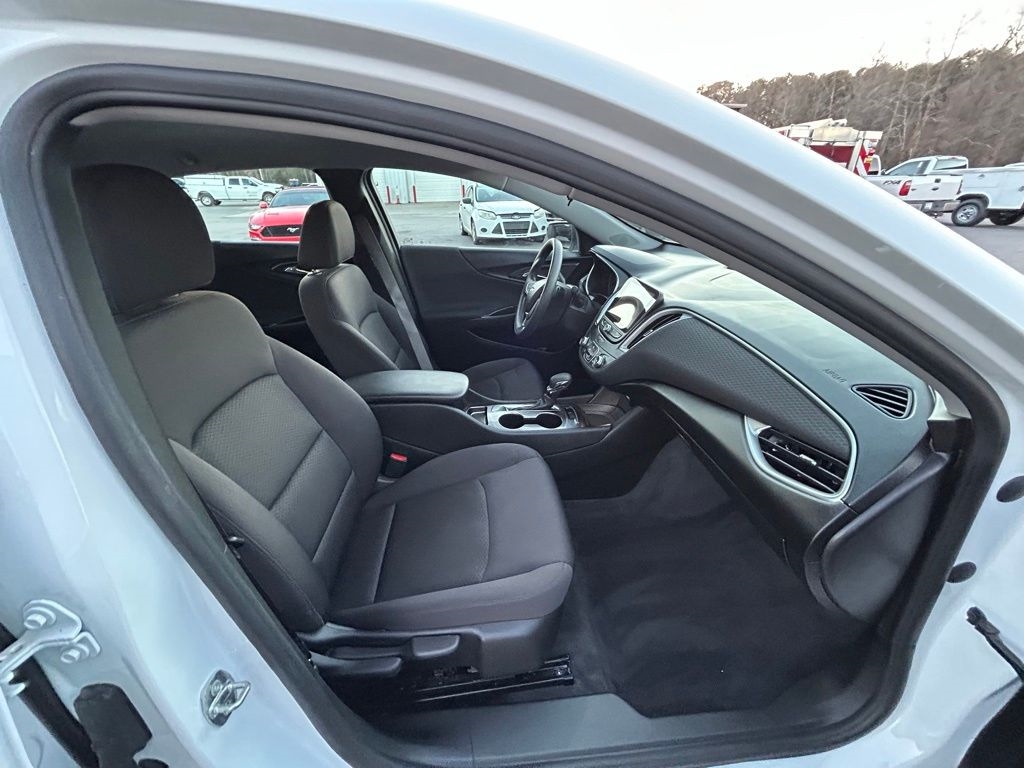 Chevrolet Malibu LS 2022