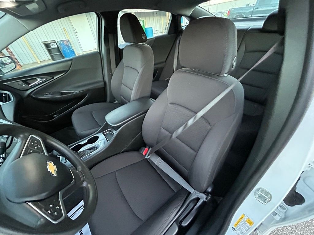 Chevrolet Malibu LS 2022