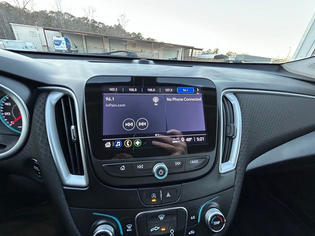 Chevrolet Malibu LS 2022