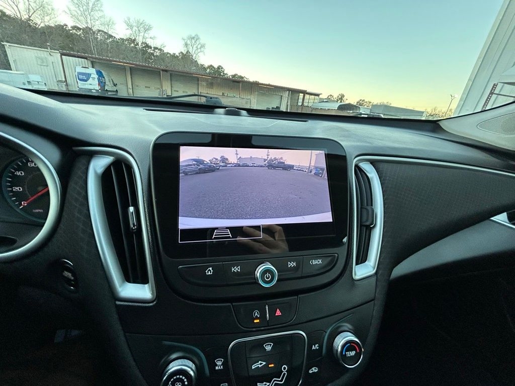 Chevrolet Malibu LS 2022