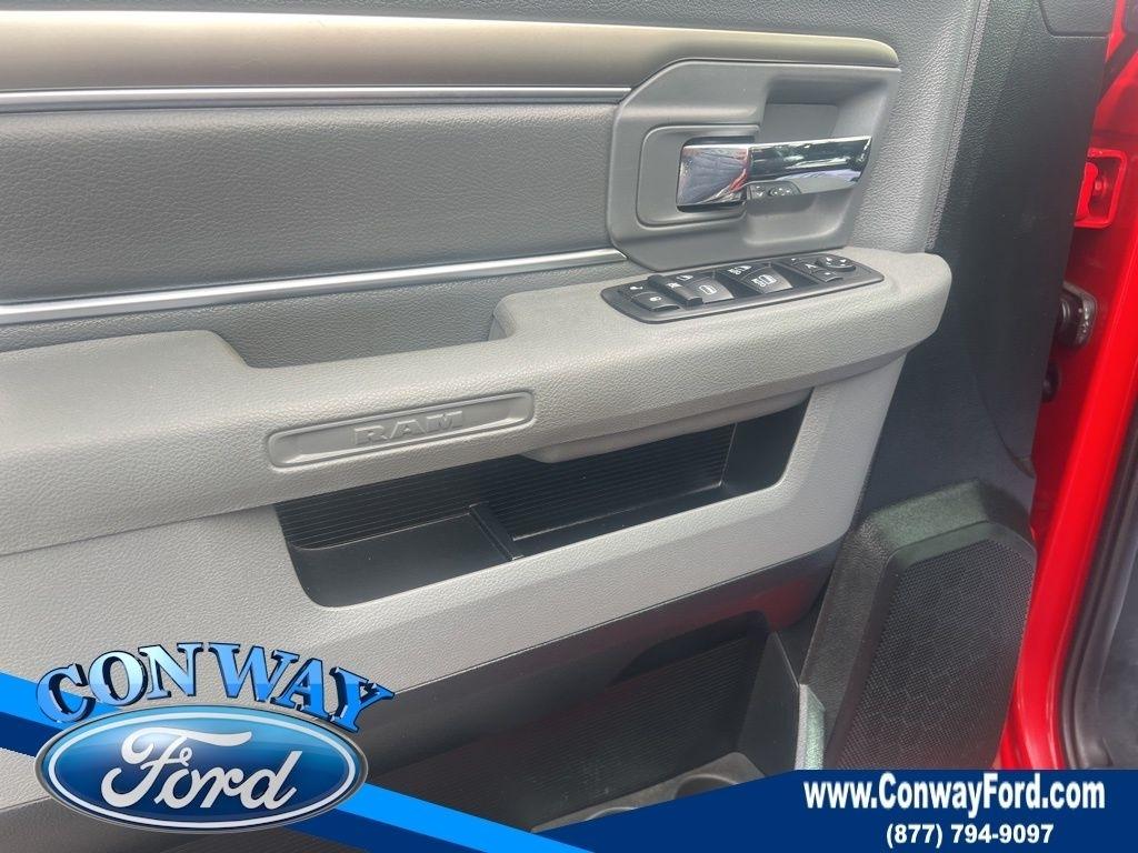 RAM 1500 SLT Crew Cab SWB 2WD 2018