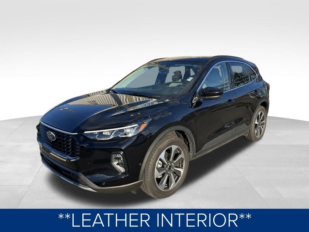 Ford Escape Platinum AWD 2023