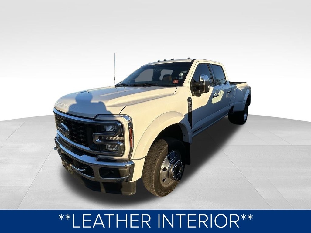 Ford F-450 SD XL Crew Cab DRW 4WD 2024