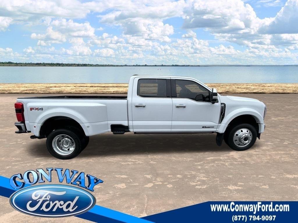 Ford F-450 SD XL Crew Cab DRW 4WD 2024
