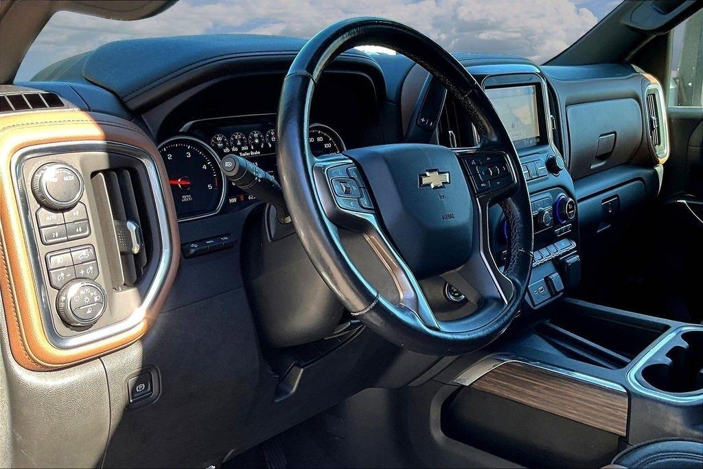 Chevrolet Silverado 2500HD High Country Crew Cab Short Box 4WD 2021