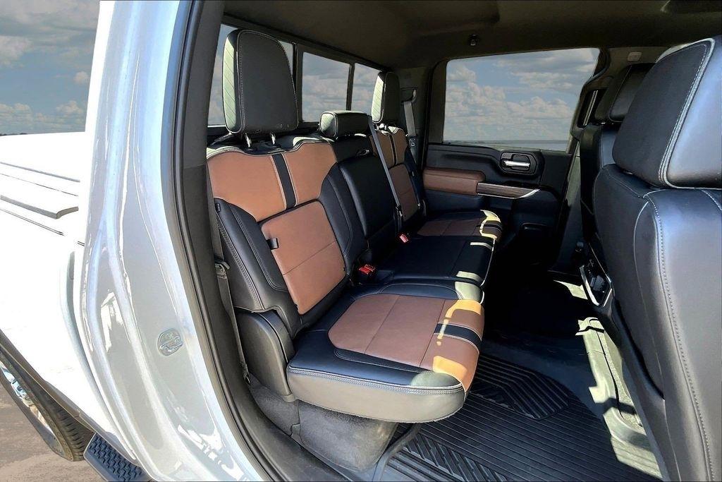 Chevrolet Silverado 2500HD High Country Crew Cab Short Box 4WD 2021