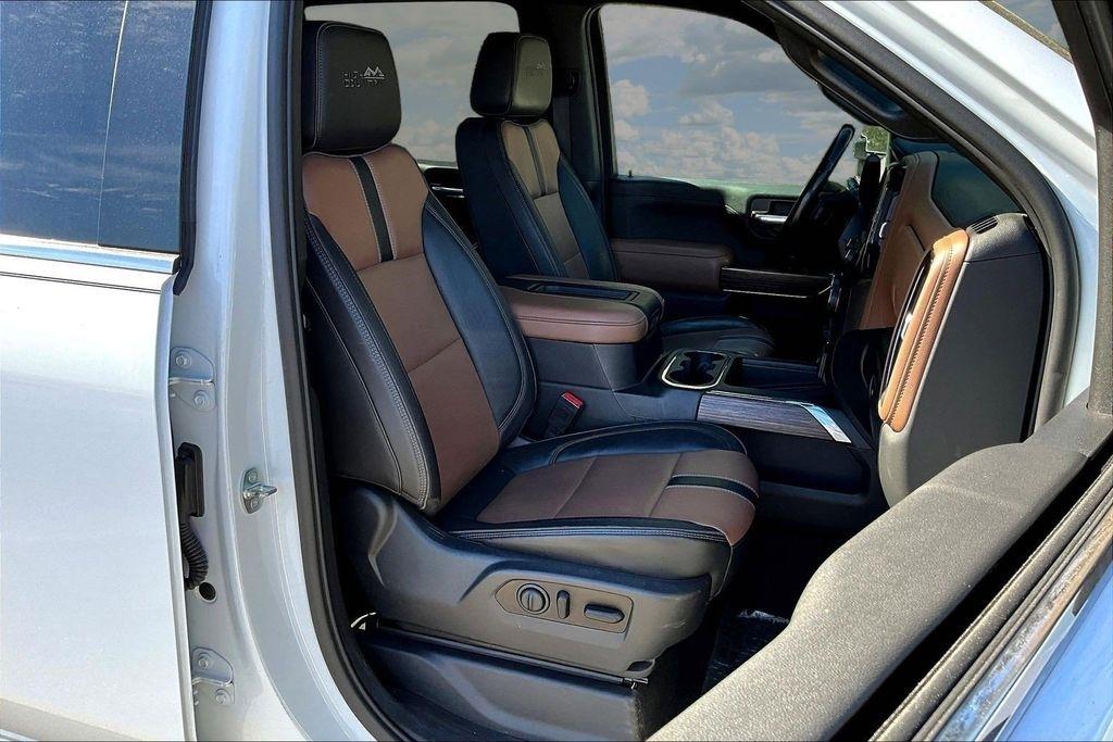 Chevrolet Silverado 2500HD High Country Crew Cab Short Box 4WD 2021