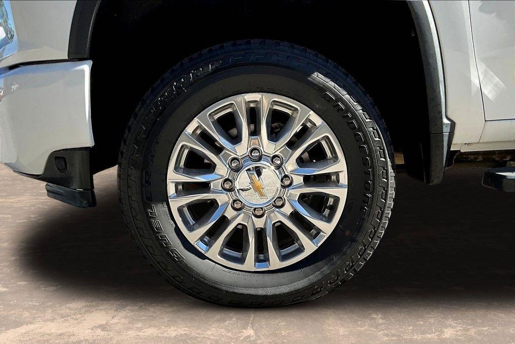 Chevrolet Silverado 2500HD High Country Crew Cab Short Box 4WD 2021