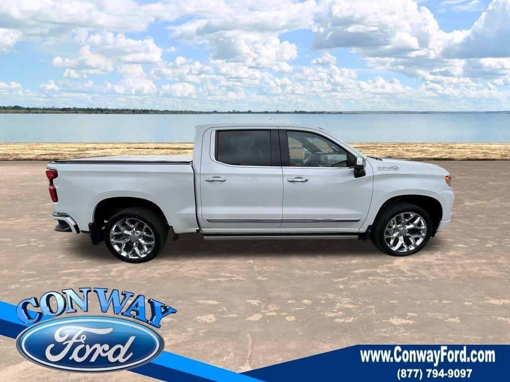 Chevrolet Silverado 1500 High Country Crew Cab 4WD 2022