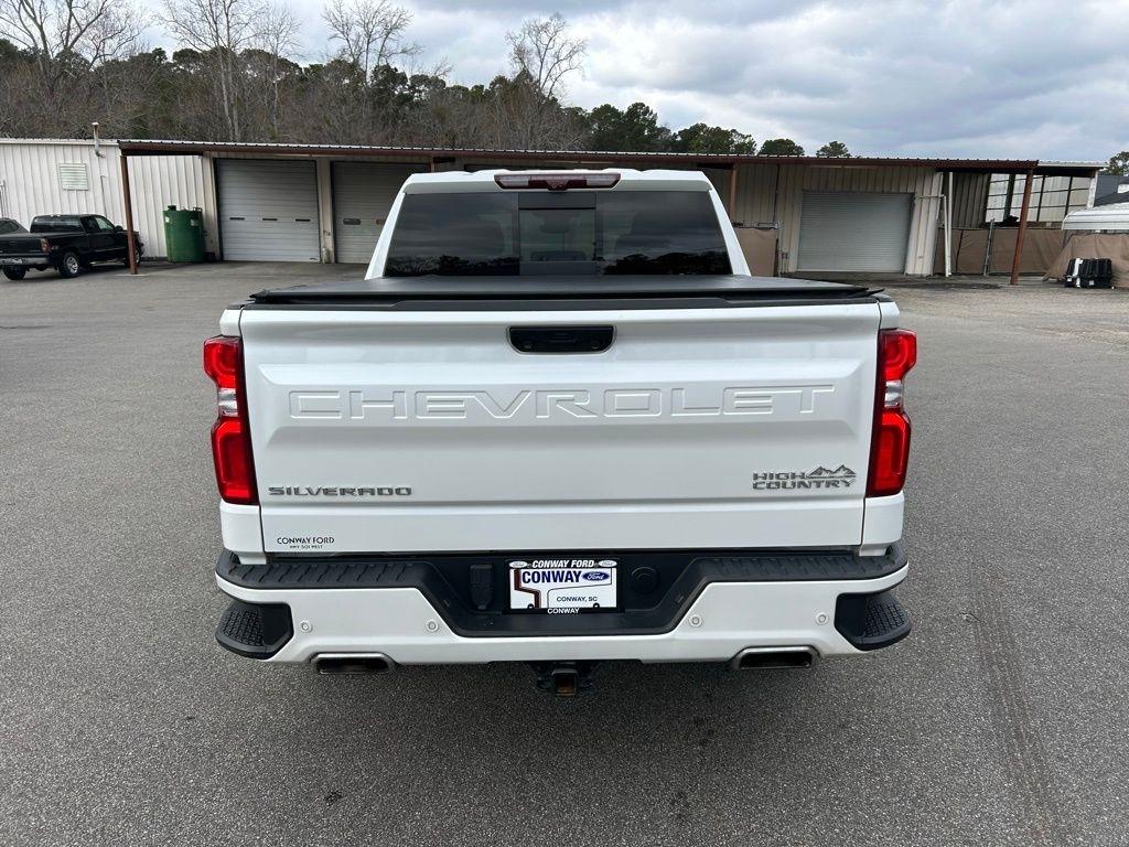 Chevrolet Silverado 1500 High Country Crew Cab 4WD 2022