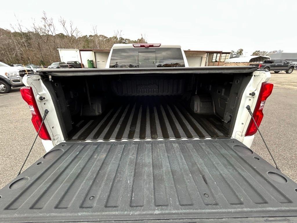 Chevrolet Silverado 1500 High Country Crew Cab 4WD 2022