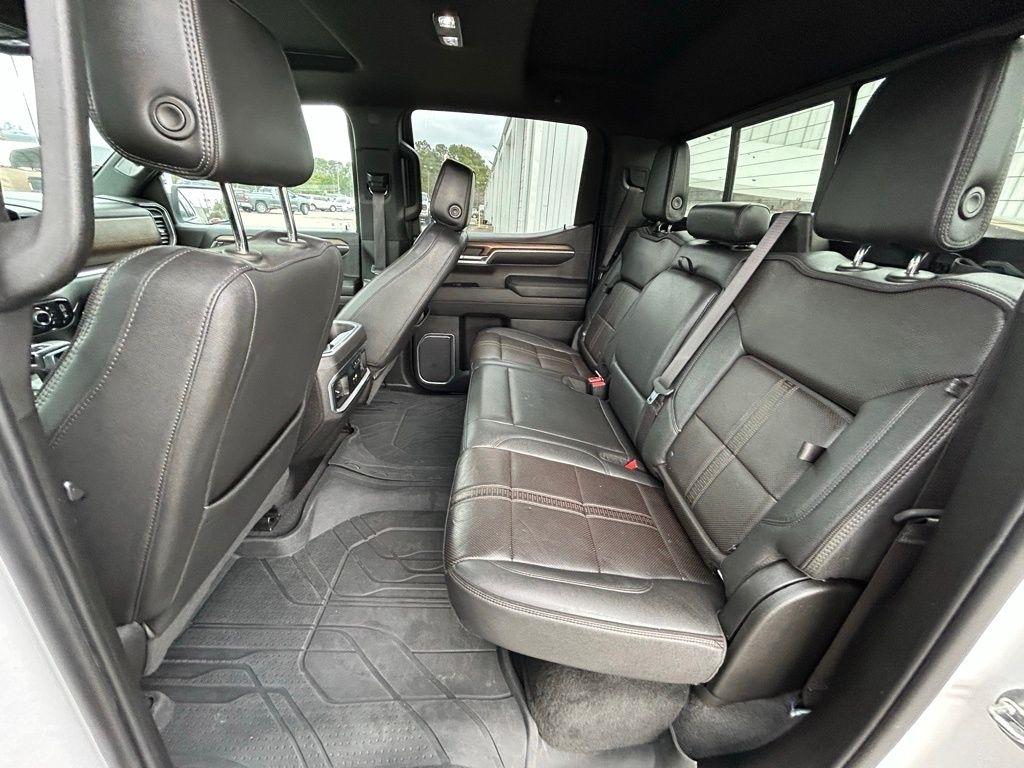 Chevrolet Silverado 1500 High Country Crew Cab 4WD 2022