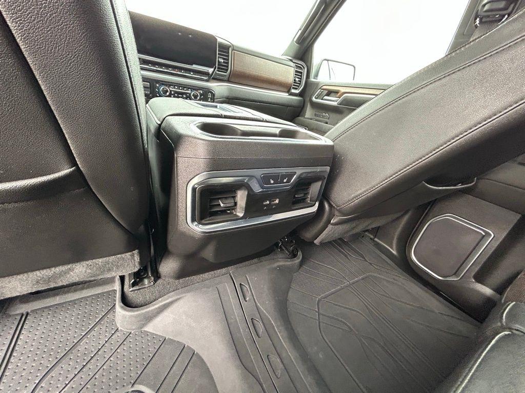 Chevrolet Silverado 1500 High Country Crew Cab 4WD 2022