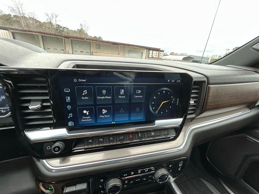 Chevrolet Silverado 1500 High Country Crew Cab 4WD 2022