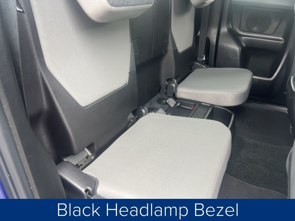 Toyota Tacoma SR5 Access Cab I4 6AT 2WD 2023