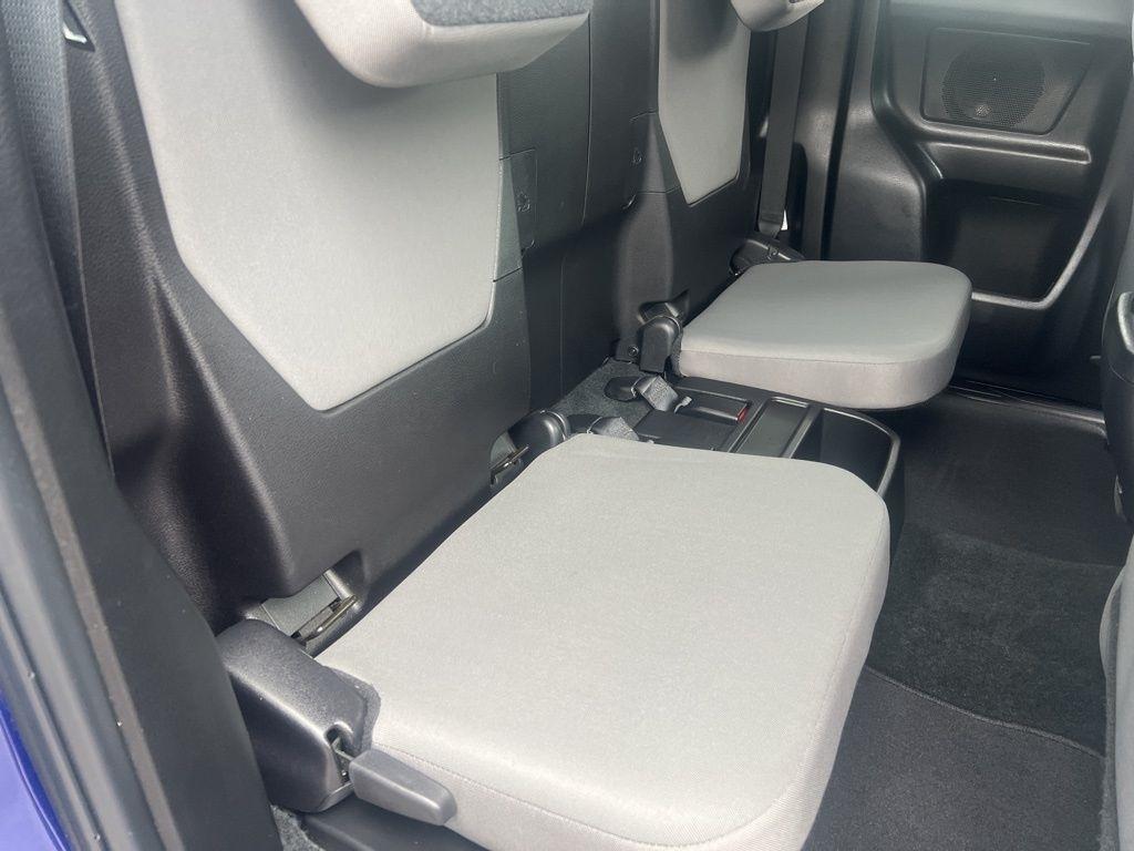 Toyota Tacoma SR5 Access Cab I4 6AT 2WD 2023