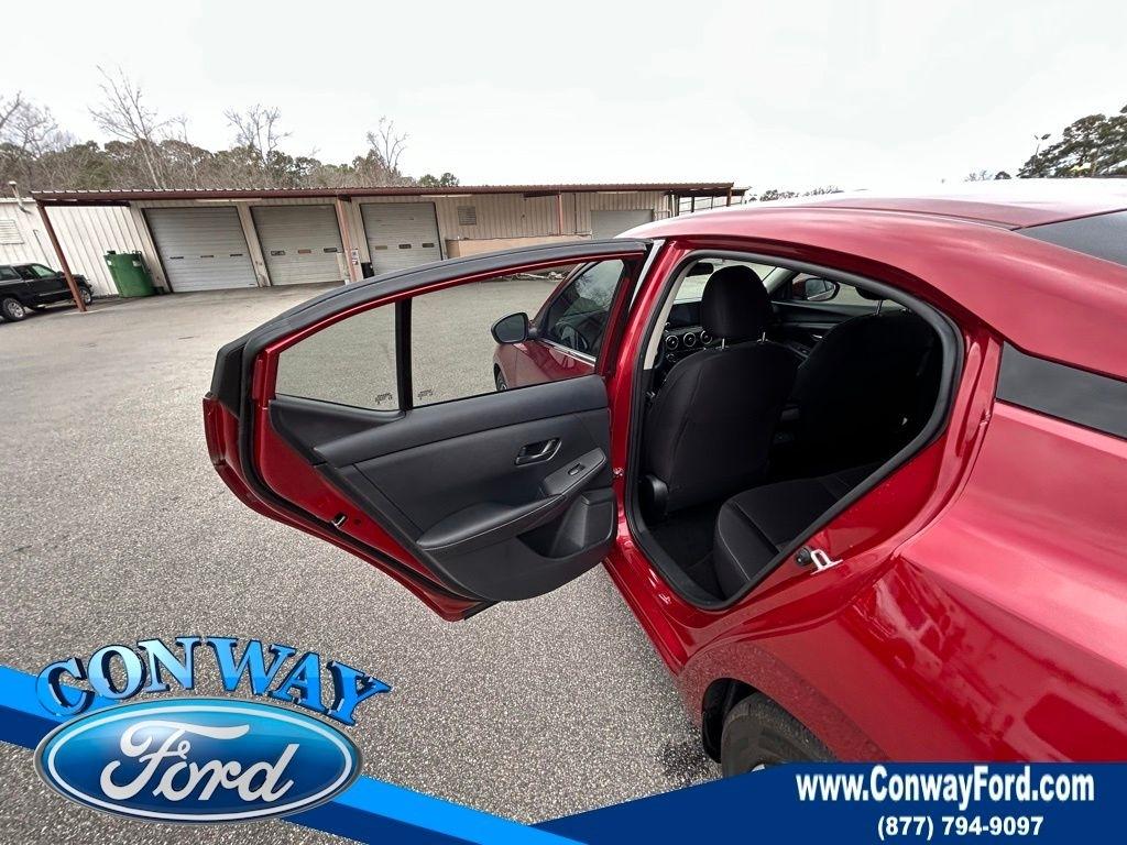 Nissan Sentra SV 2024