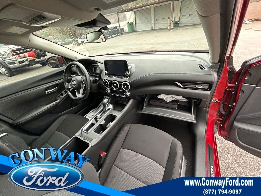 Nissan Sentra SV 2024